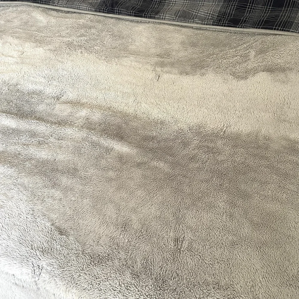 Ugg Avery Sherpa Lined Comforter 84x90 Full Queen Navy Plaid Flannel Gray Plush